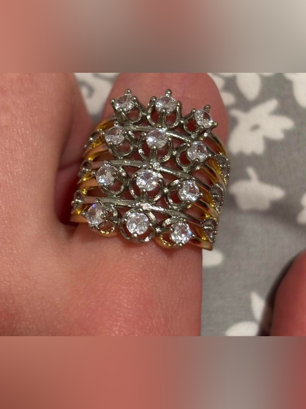 Women’s ring